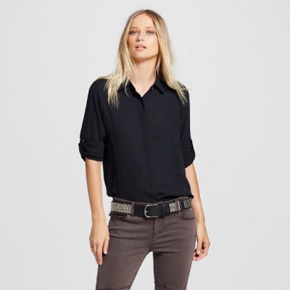 Chiffon Convertible Sleeve Button Down Top